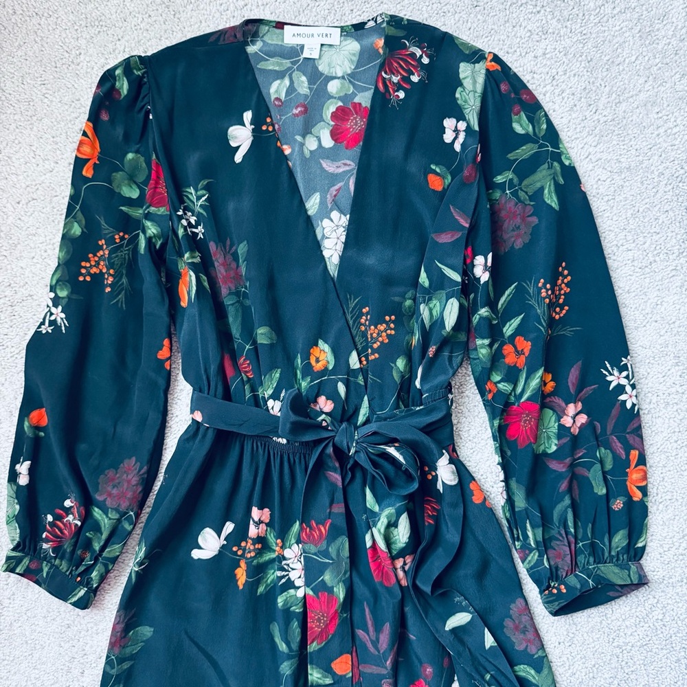 Amour Vert Silk Wrap Midi Dress Black Floral Long Sleeve Size Small - Picture 5 of 10
